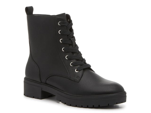 Nolene Comat Boot