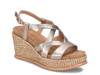 Devyn Wedge Sandal Platino Metallic view