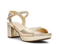 Piper Platform Sandal Gold Metallic view