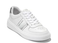 Grand Crosscourt Della Sneaker White/Silver view