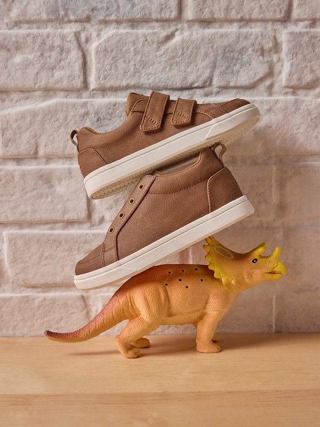 TOMです TOMS Cruz Mid Sneaker - Kids' - Free Shipping | DSW