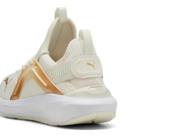 Softride Enzo 5 Sneaker - Women's