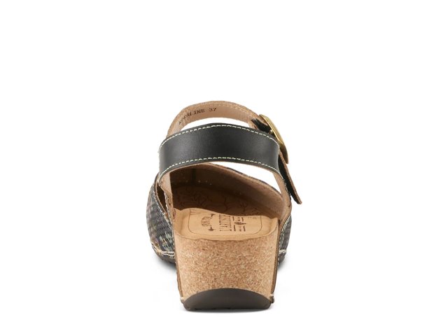 Koraline Platform Sandal
