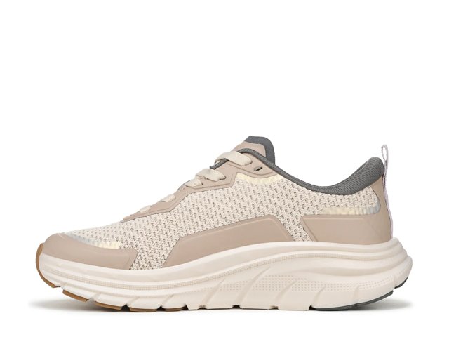 Walk Max II Walking Shoe - Women's