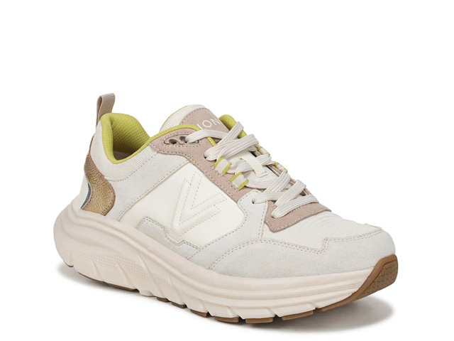 Walk Max Skyline Sneaker - Women's