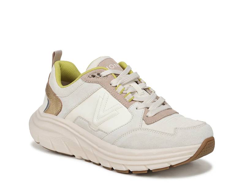Walk Max Skyline Sneaker - Women's