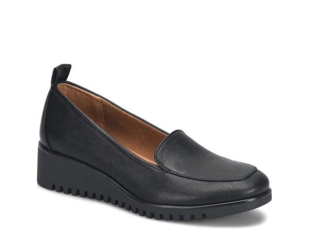 Dawn Wedge Loafer