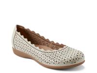 Bria Flat Ivory view