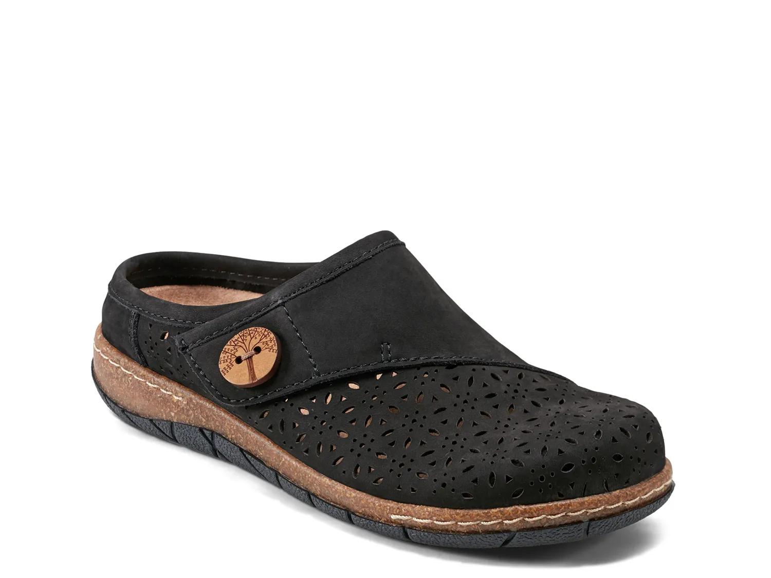 Erinn Clog - image 2