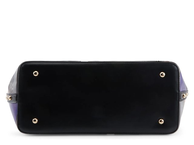 Living In Paris Tote