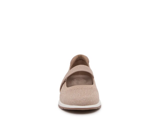 Steffani Mary Jane Flat