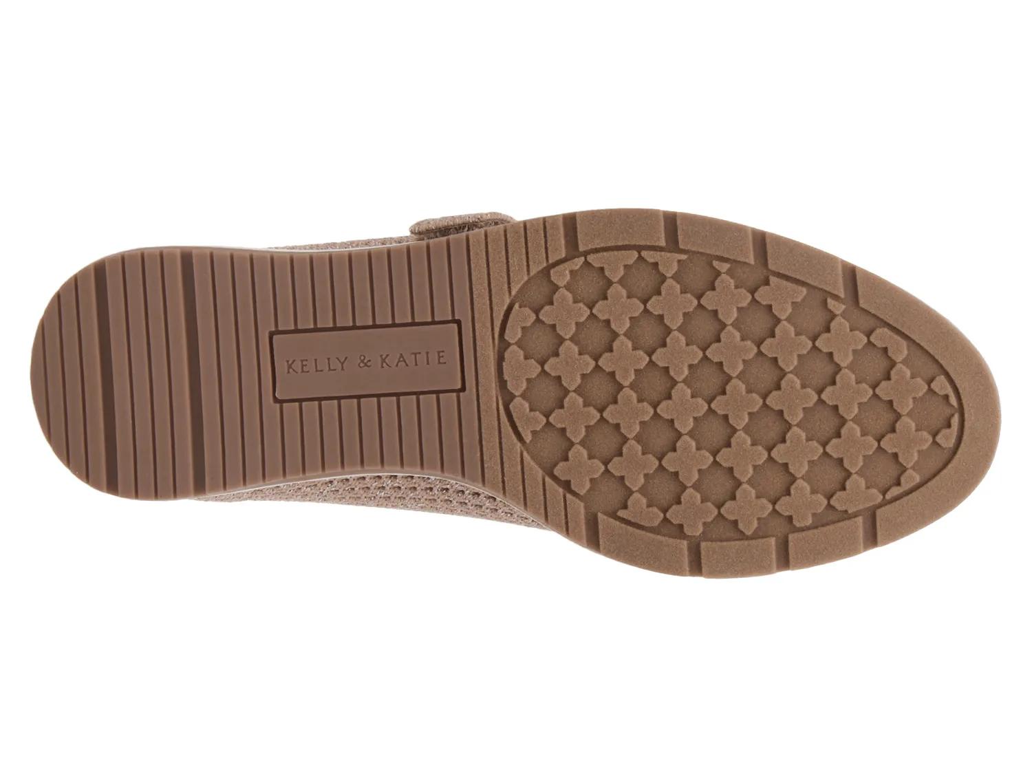 Steffani Mary Jane Flat