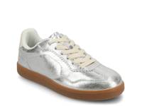 Lummie Sneaker - Women's Silver Metallic view