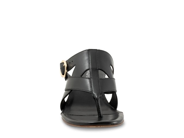 Nikki Sandal