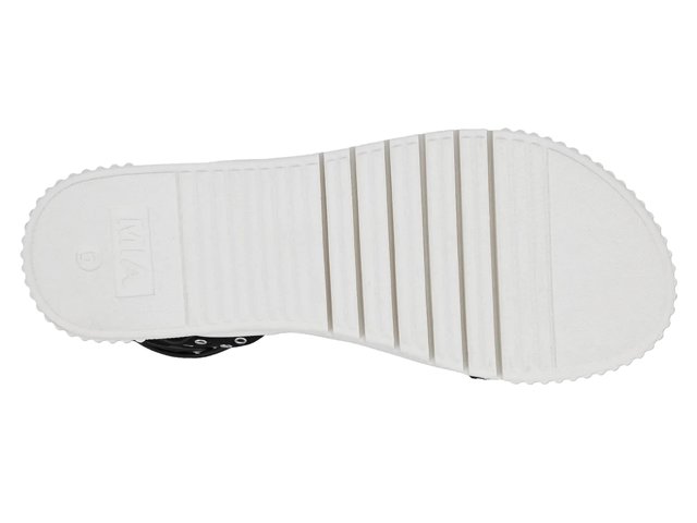 Evelin Platform Sandal