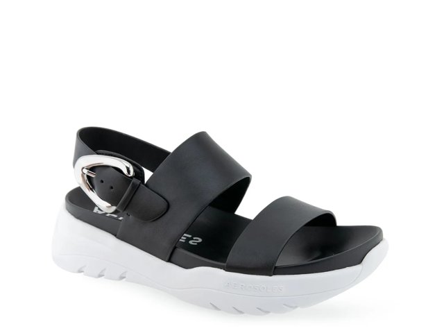 Hari Sandal