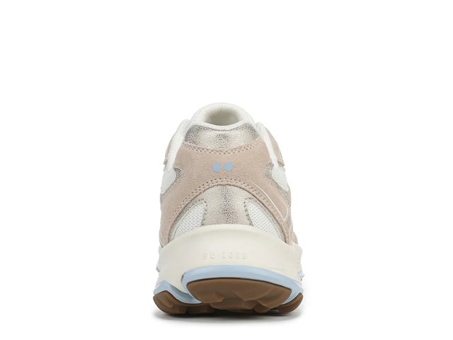 Devotion X TR 2 Lifestyle Sneaker - Women's