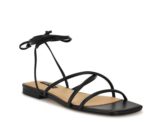 Mikila Sandal