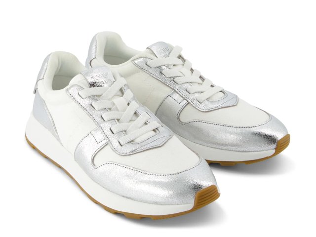 TRVL LITE Retro Sneaker - Women's