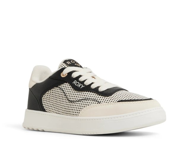 Vivianne Sneaker
