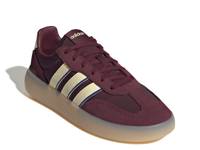 Barreda Decode Sneaker - Women's Maroon view