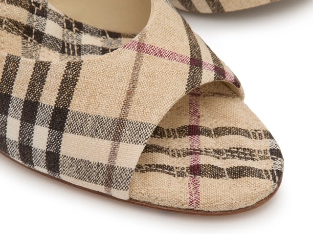 Burberry Mews Sandal - Free Shipping | DSW