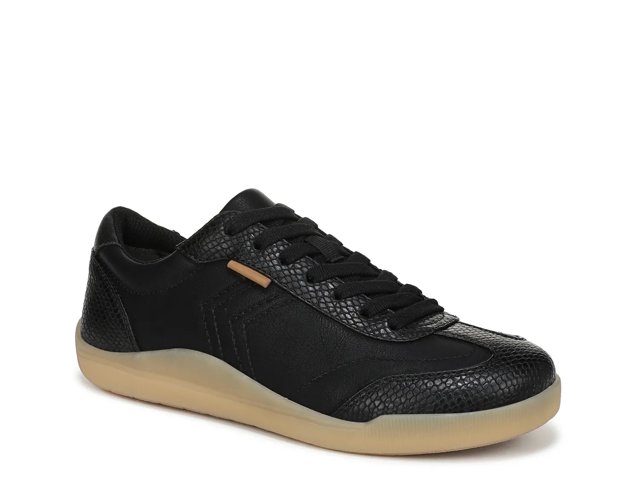 Be True Sneaker - Women's