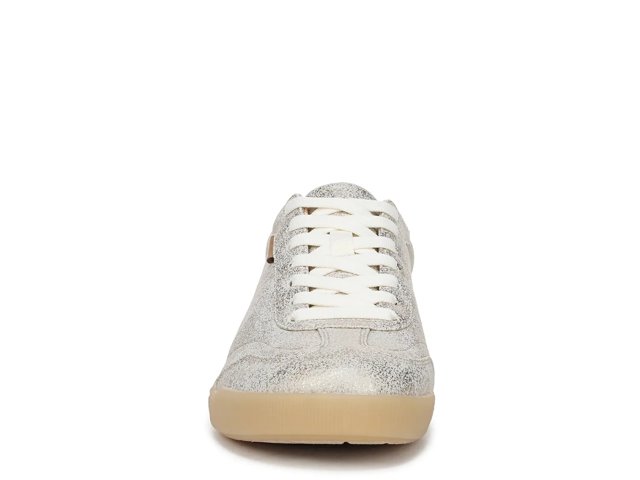 Be True Sneaker - Women's