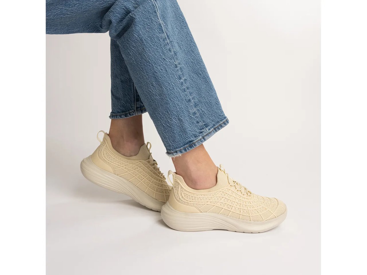 Dasha Sneaker