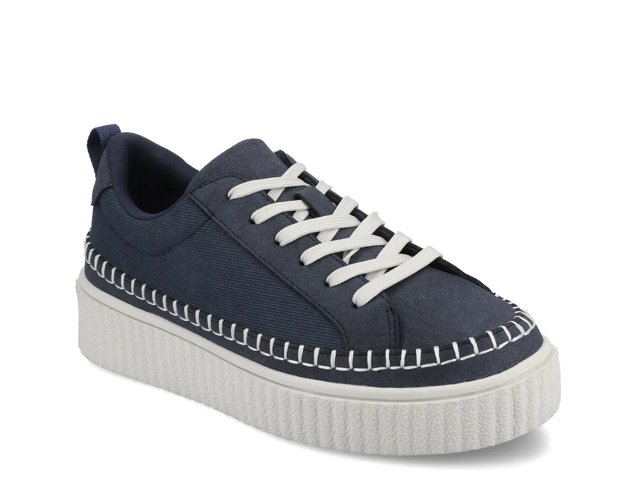 Pazey Platform Sneaker