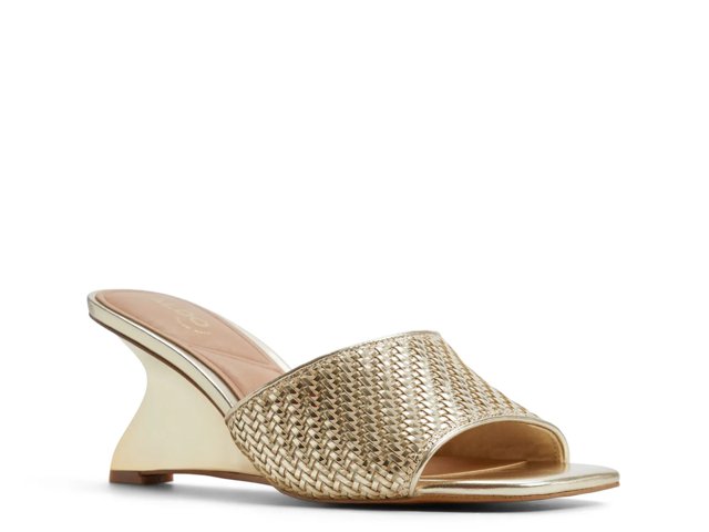 Fiala Wedge Sandal