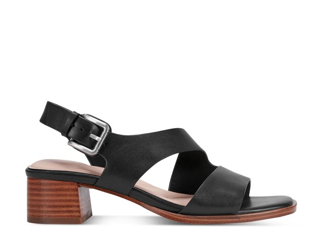 Hennly Sandal