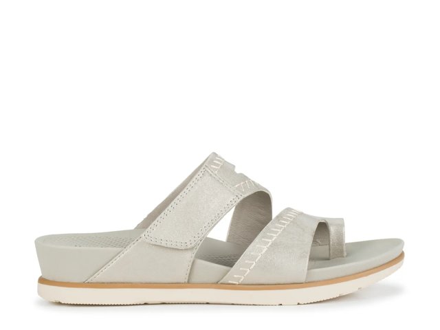 Shaya Wedge Sandal
