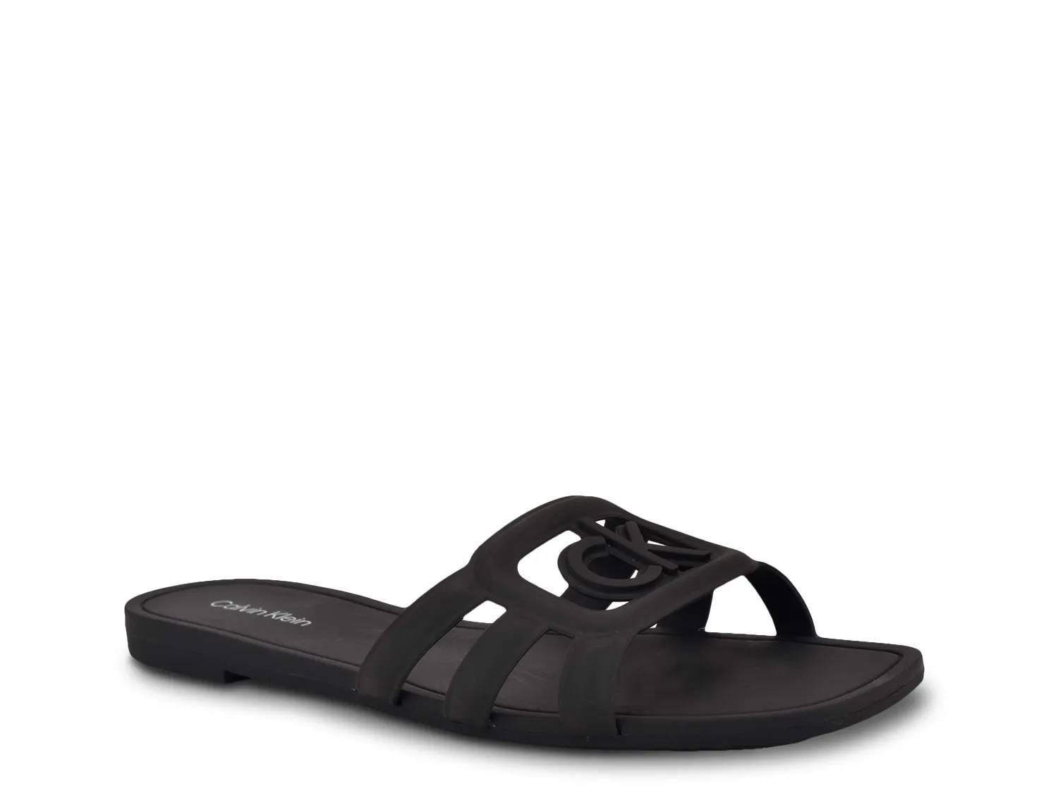 Yoana Sandal