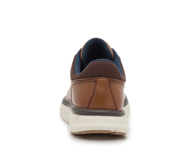 Hasting U-Throat Perforated Oxford