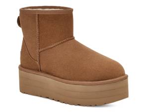 Click to shop women's casual platform boots at DSW Designer Shoe Warehouse.