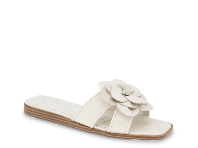 Mazey Sandal