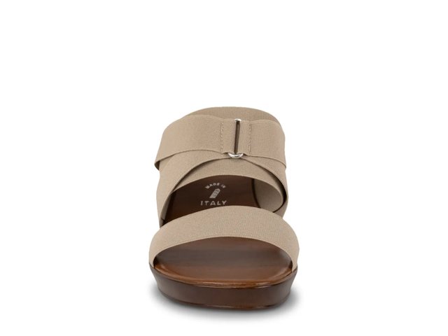 Clous Wedge Sandal