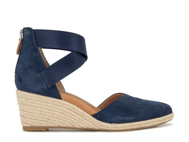 Orya Wedge Sandal