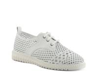 Mulan Sneaker - Women's White view