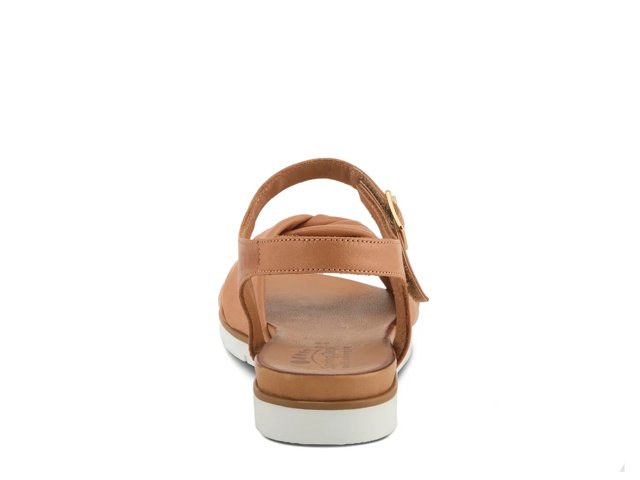 Nihira Sandal