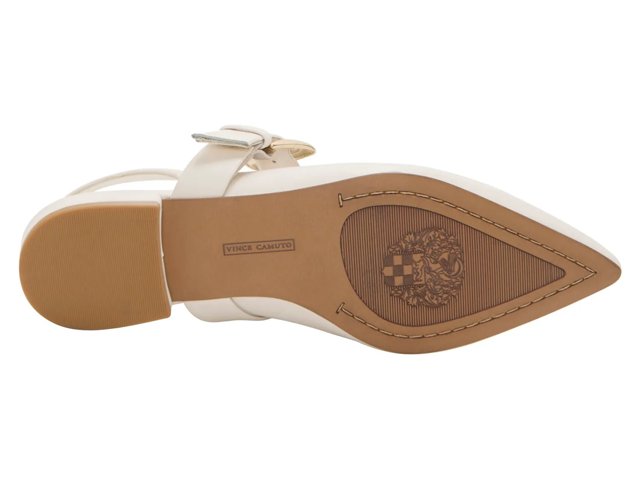 Amoret Mary Jane Flat