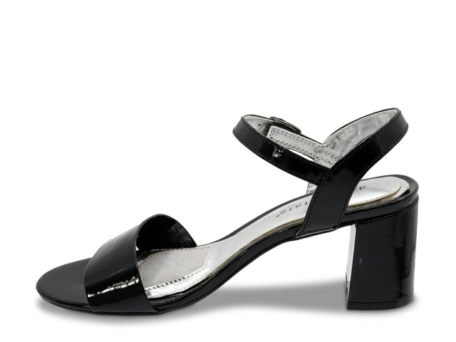 Agatha Sandal