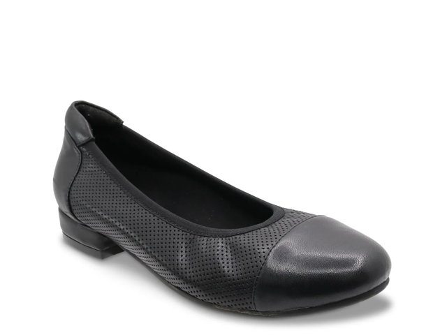 Naomi Ballet Flat