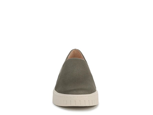 Grandeur Slip-On Sneaker