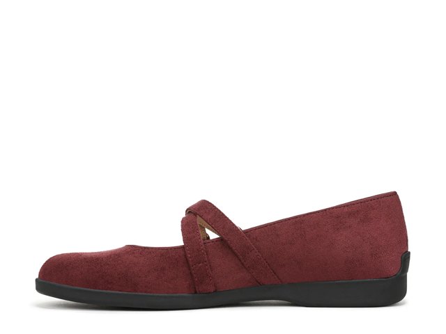 Marnie Mary Jane Flat