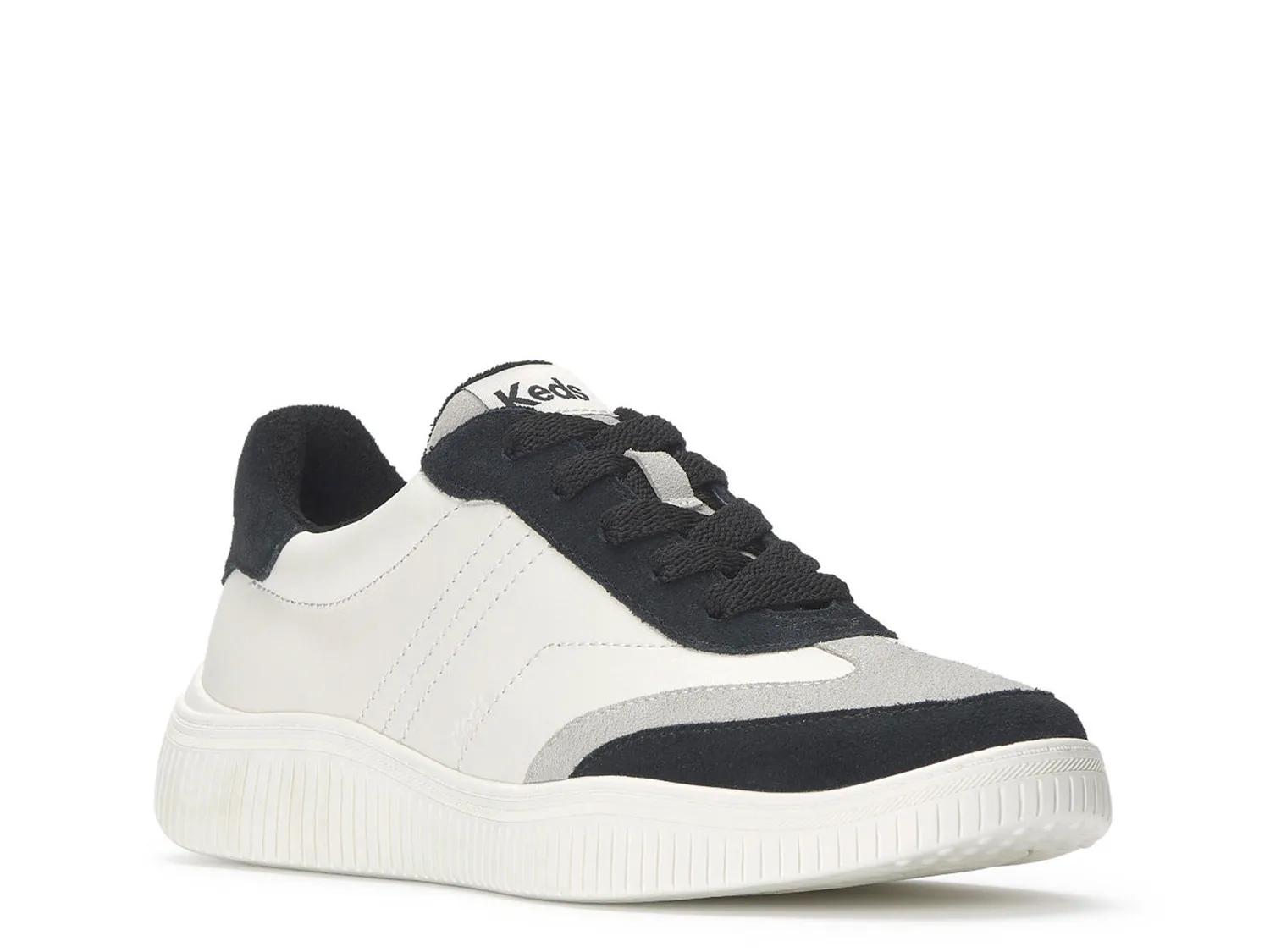 Contest Sneaker - image 2