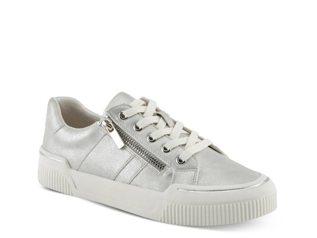 Darah Sneaker
