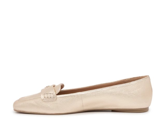 Veleda Loafer