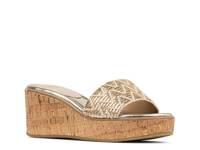 Allea Wedge Sandal Platino view